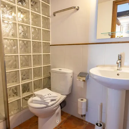 Can Lo 1 Apartment