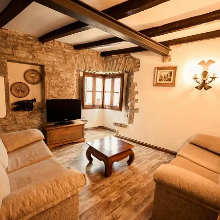 Apartaments Can Lo Rupit Rupit