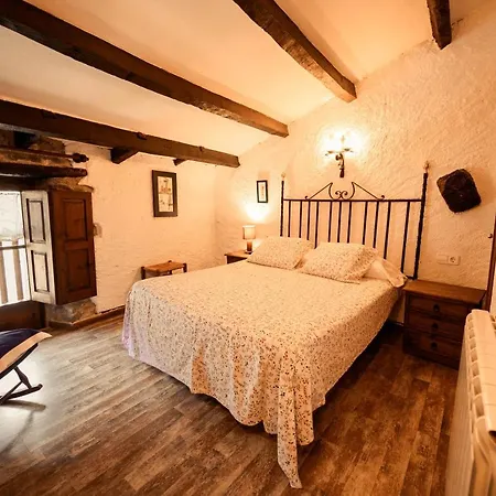 Apartaments Can Lo Rupit Apartment