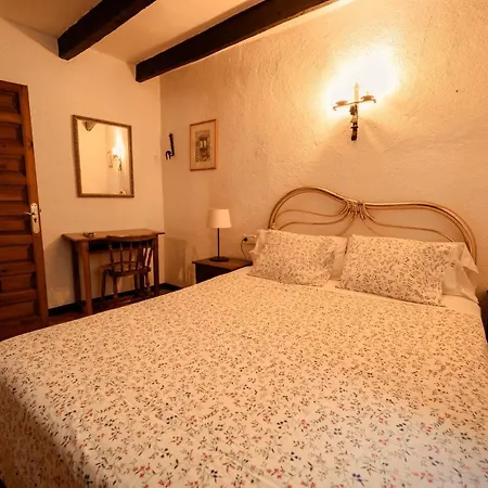 Apartaments Can Lo Rupit * روبيت