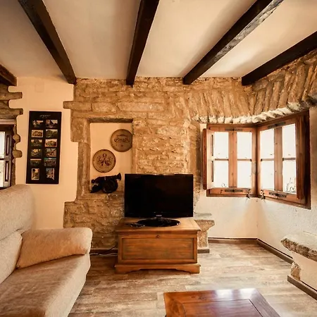 Apartaments Can Lo Rupit *