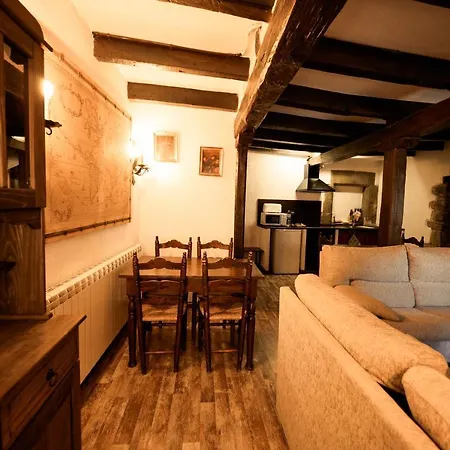Apartaments Can Lo Rupit Apartment