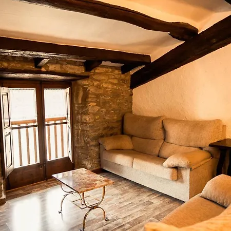 Apartaments Can Lo Rupit
